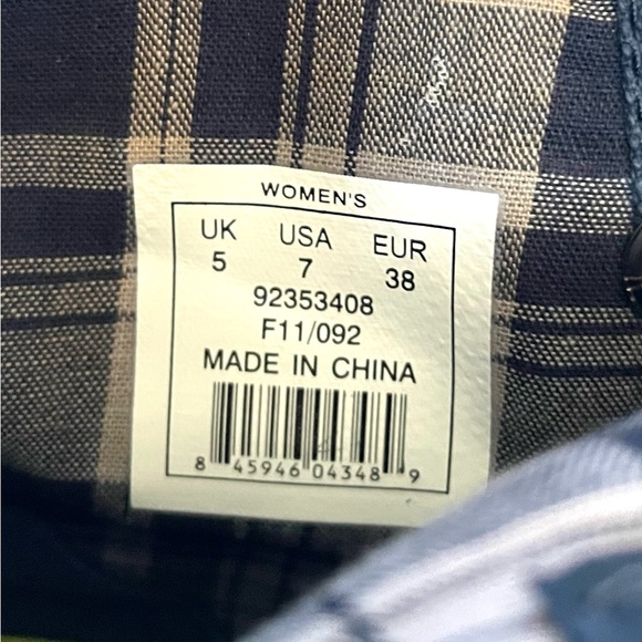 Palladium women’s lace-up boots - Picture 8 of 10